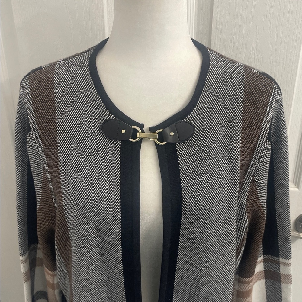 Women's Plaid Open Front Sweater Cardigan - Picture 2 of 13